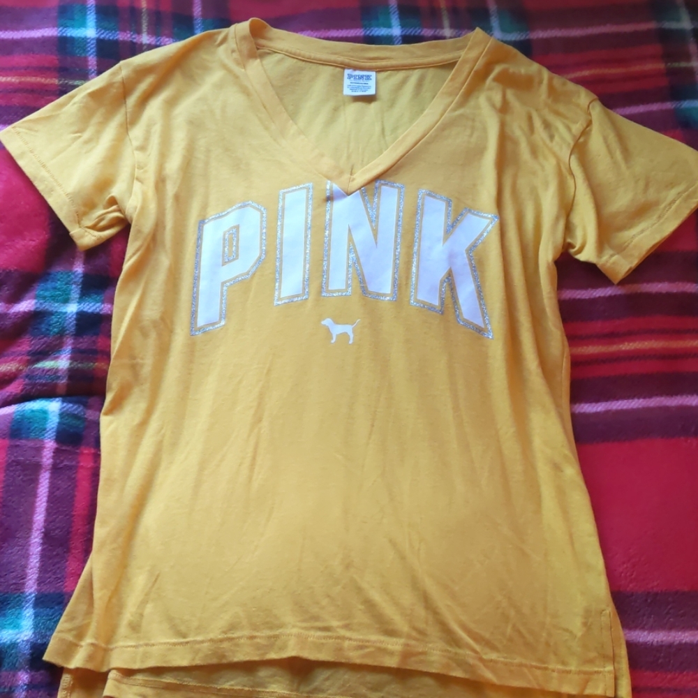 Victoria Secret PINK tee shirt